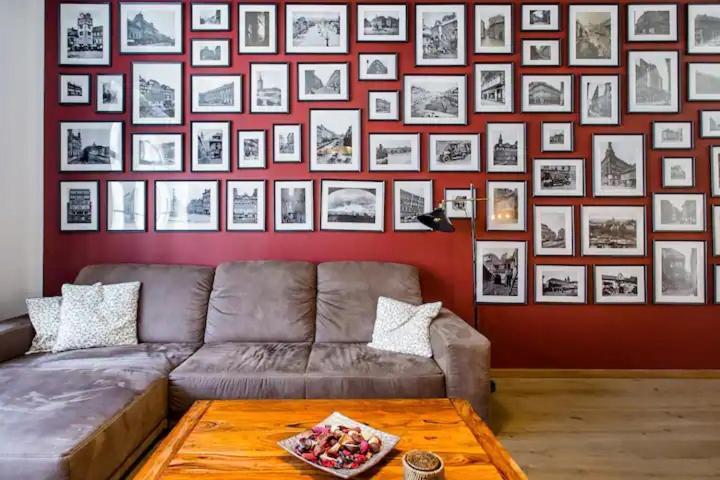 Luxury At Centre Andel! Apartamento *